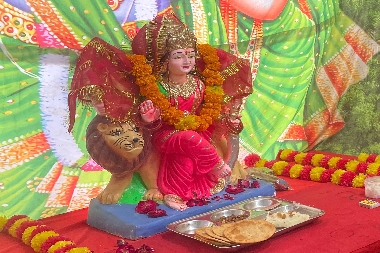 NAVAMI PUJAN